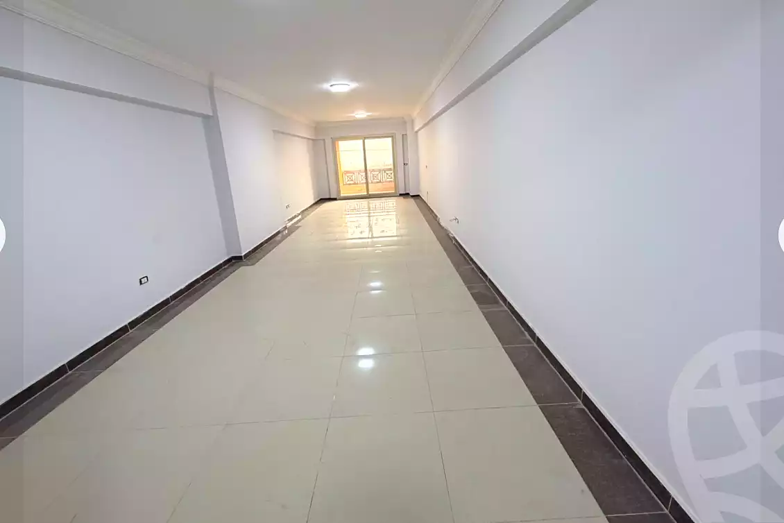 https://aqarmap.com.eg/en/listing/6709427-for-sale-alexandria-el-montazah-compounds-in-el-montazah-marseilia-florence