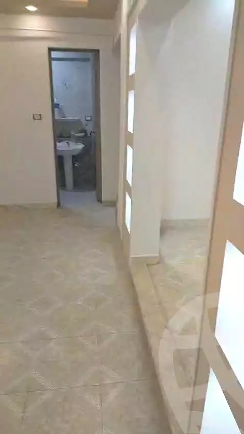 https://aqarmap.com.eg/ar/listing/6710099-for-sale-alexandria-l-jmy-lbytsh-ain-shams-st