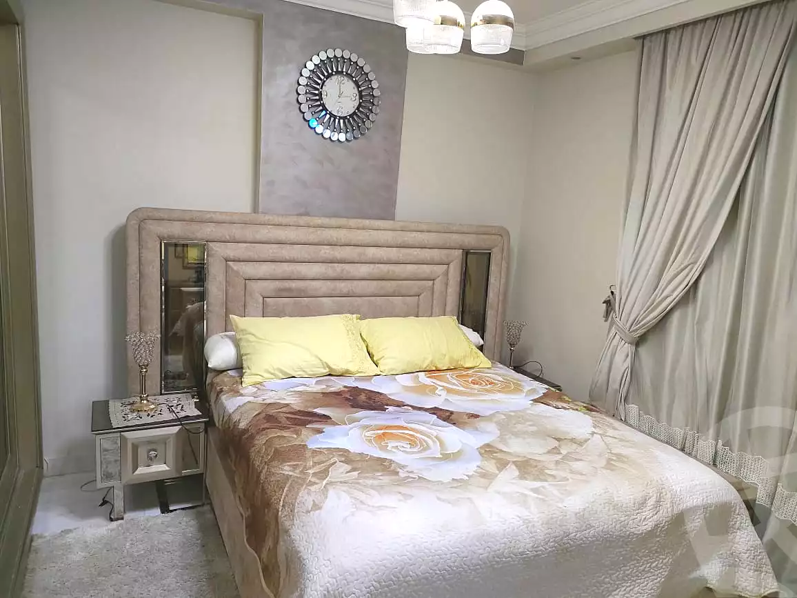 https://aqarmap.com.eg/ar/listing/6710812-for-sale-cairo-el-maadi-sarayat-el-maadi-street-13