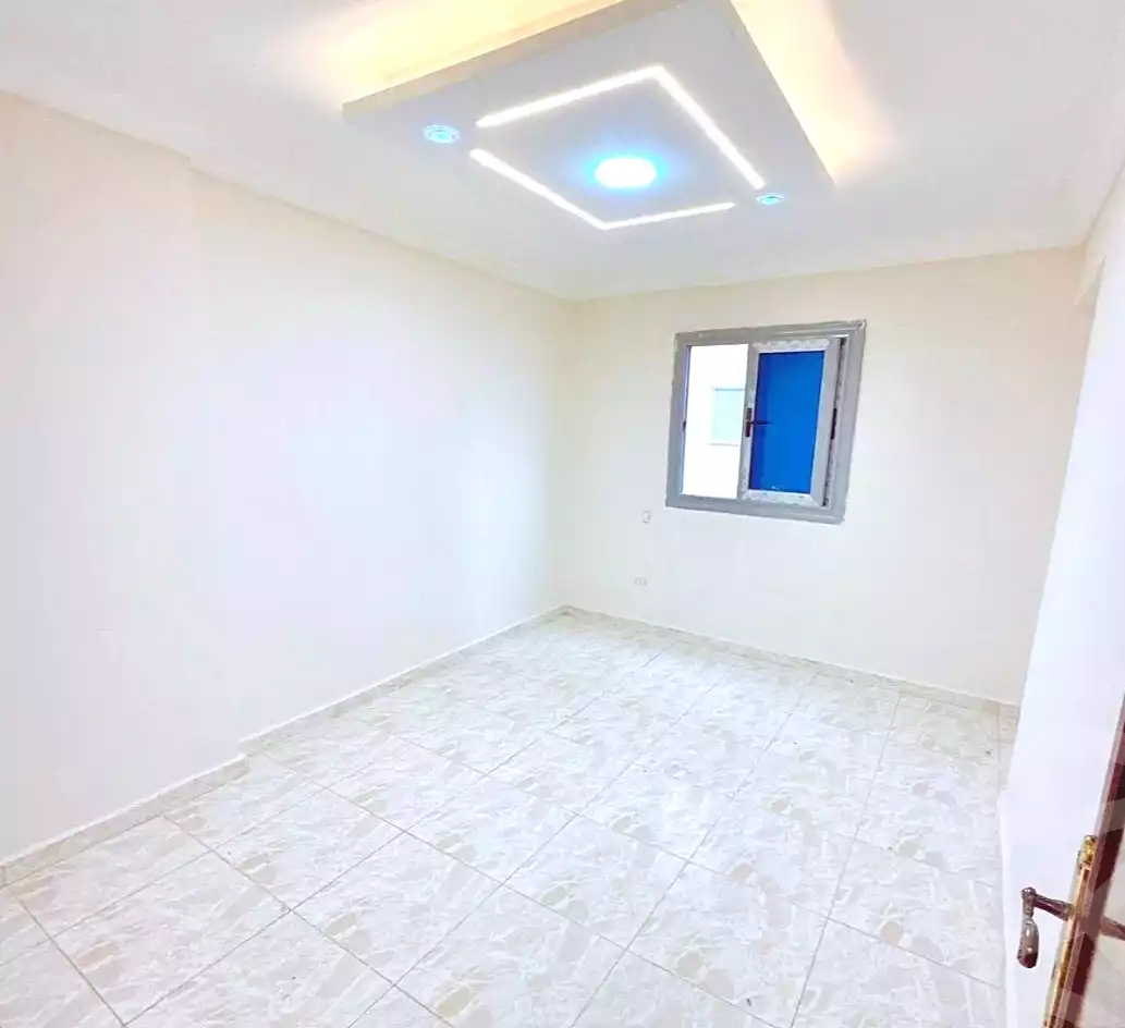 https://aqarmap.com.eg/ar/listing/6711067-for-sale-alexandria-el-asafra-l-sfr-bhry-el-geish-rd