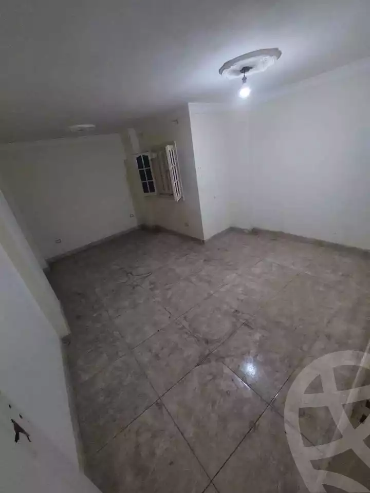 https://aqarmap.com.eg/ar/listing/6712093-for-sale-alexandria-fyktwry-shr-jml-bd-lnsr