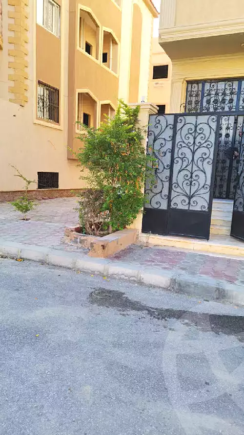 https://aqarmap.com.eg/ar/listing/6712726-for-sale-cairo-new-cairo-compounds-kmbwnd-ldf-lwtny