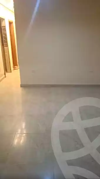 https://aqarmap.com.eg/ar/listing/6713073-for-sale-cairo-ain-shams-ain-shams-el-sharkia-el-zahraa-st