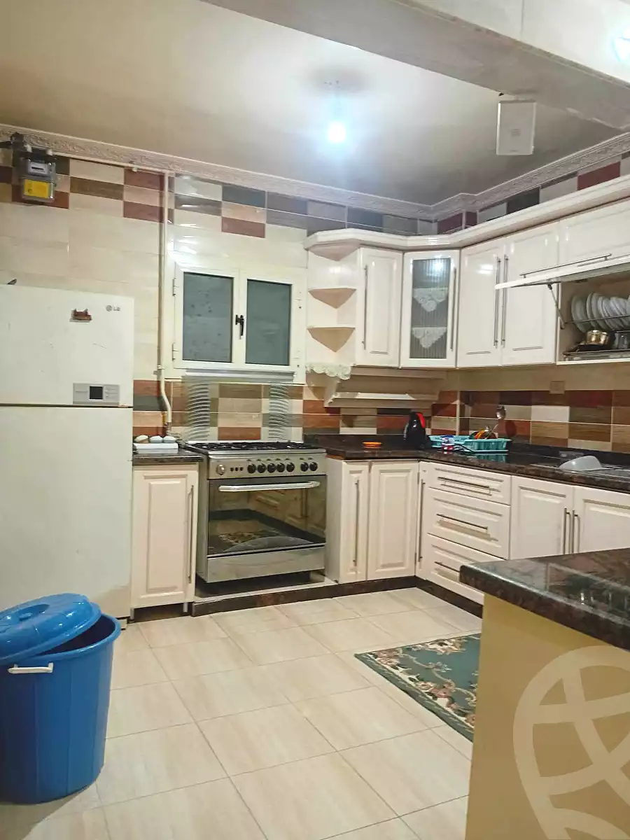 https://aqarmap.com.eg/ar/listing/6713195-for-rent-alexandria-miami-shr-jml-bd-lnsr