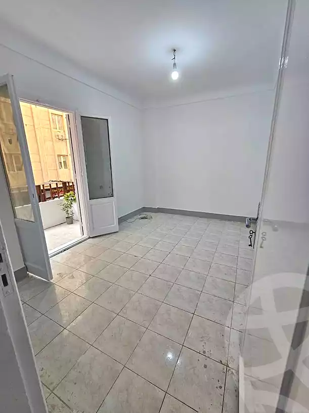https://aqarmap.com.eg/en/listing/6713665-for-sale-alexandria-sydy-bshr-sydy-bshr-bhry-amr-el-nogomy-st