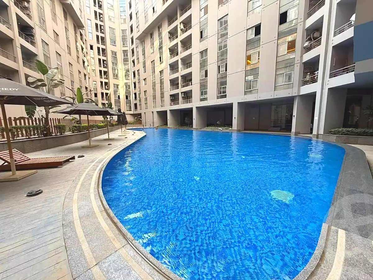 https://aqarmap.com.eg/ar/listing/6714196-for-sale-cairo-new-cairo-el-kattameya-compounds-in-kattameya-crystal-plaza