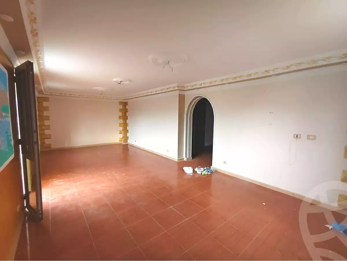 https://aqarmap.com.eg/ar/listing/6714895-for-sale-alexandria-l-jmy-lbytsh-mohamed-el-fardi-st