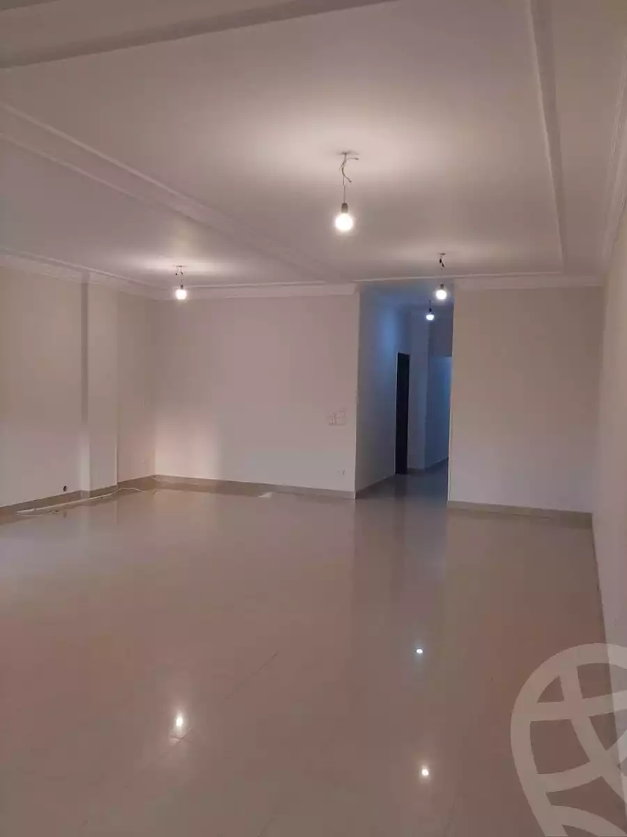 https://aqarmap.com.eg/en/listing/6715426-for-sale-cairo-new-cairo-el-ahyaa-first-neighborhood-street-1