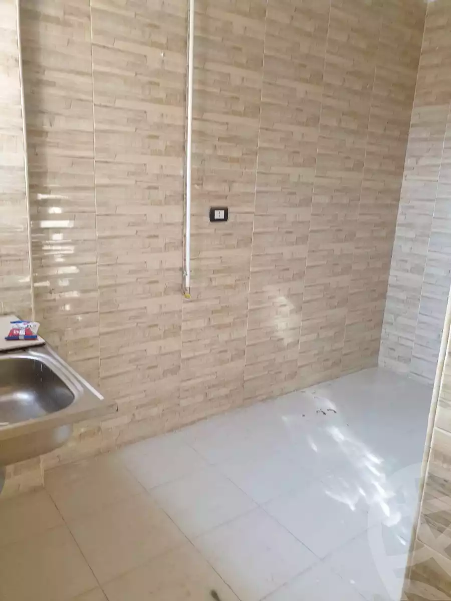 https://aqarmap.com.eg/ar/listing/6716010-for-rent-cairo-helwan-helwan-el-sharkeya-saleh-sobhy-st
