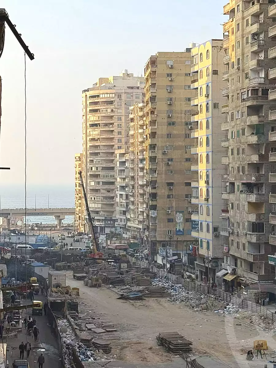 https://aqarmap.com.eg/ar/listing/6716054-for-sale-alexandria-sydy-bshr-sydy-bshr-bhry-shr-mhmd-njyb