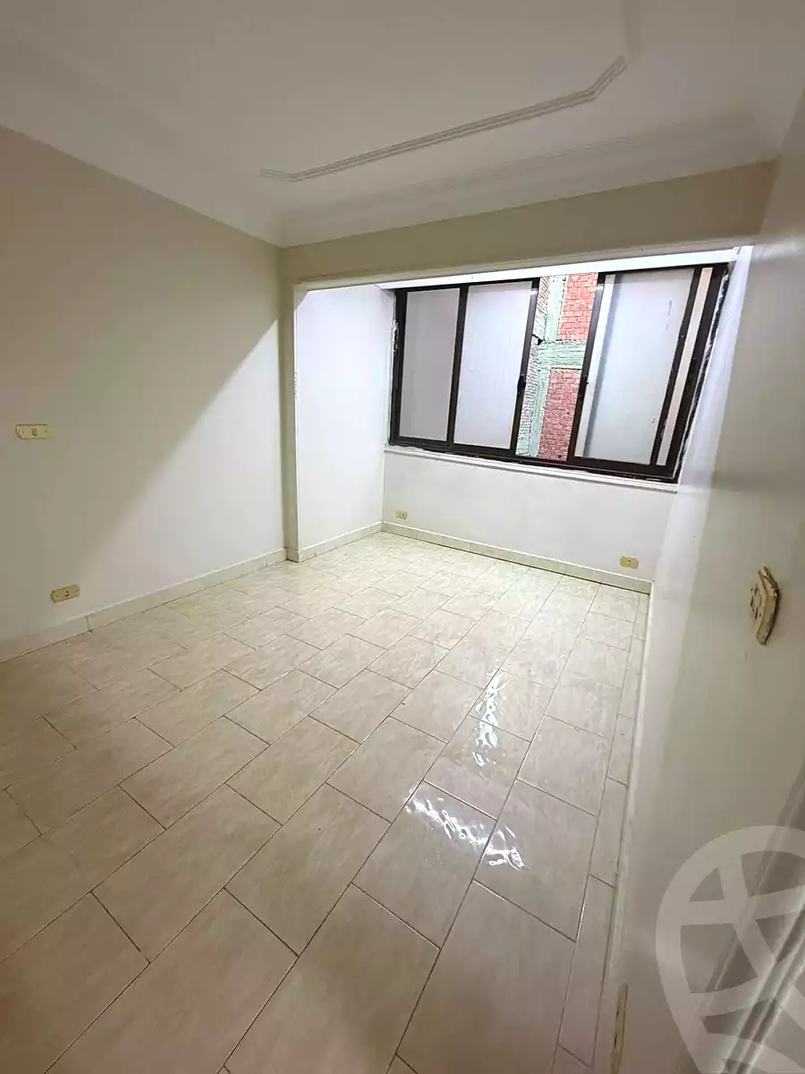 https://aqarmap.com.eg/ar/listing/6716067-for-rent-cairo-helwan-helwan-el-sharkeya-el-maraghi-st