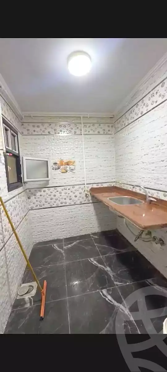 https://aqarmap.com.eg/en/listing/6716344-for-sale-alexandria-lsywf-el-falki