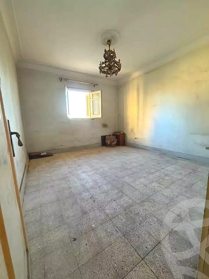 https://aqarmap.com.eg/ar/listing/6716403-for-sale-alexandria-sydy-bshr-sydy-bshr-qbly-hassan-refaat-st