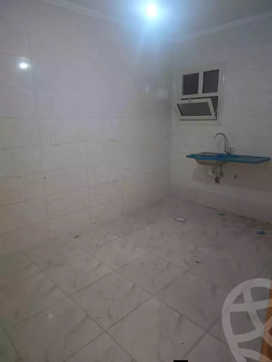 https://aqarmap.com.eg/ar/listing/6716970-for-rent-cairo-helwan-helwan-el-sharkeya-khesro-basha-st