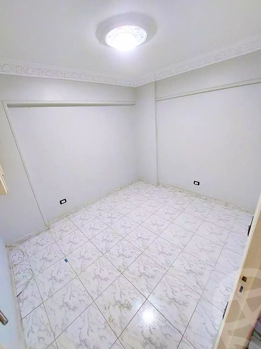 https://aqarmap.com.eg/en/listing/6716997-for-sale-alexandria-sydy-bshr-sydy-bshr-bhry