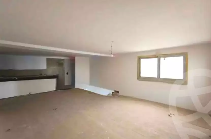 https://aqarmap.com.eg/en/listing/6717899-for-sale-alexandria-camp-cesar-el-gaish-rd