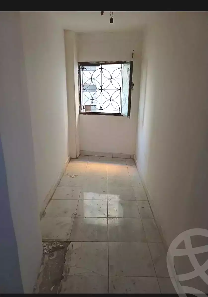 https://aqarmap.com.eg/ar/listing/6718087-for-sale-alexandria-sydy-bshr-sydy-bshr-bhry-shr-khld-bn-lwlyd