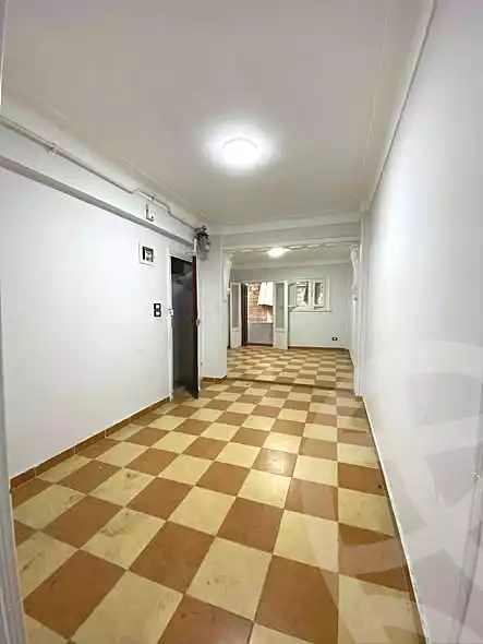 https://aqarmap.com.eg/ar/listing/6718196-for-sale-alexandria-l-jmy-lbytsh-al-samalehy-1-st