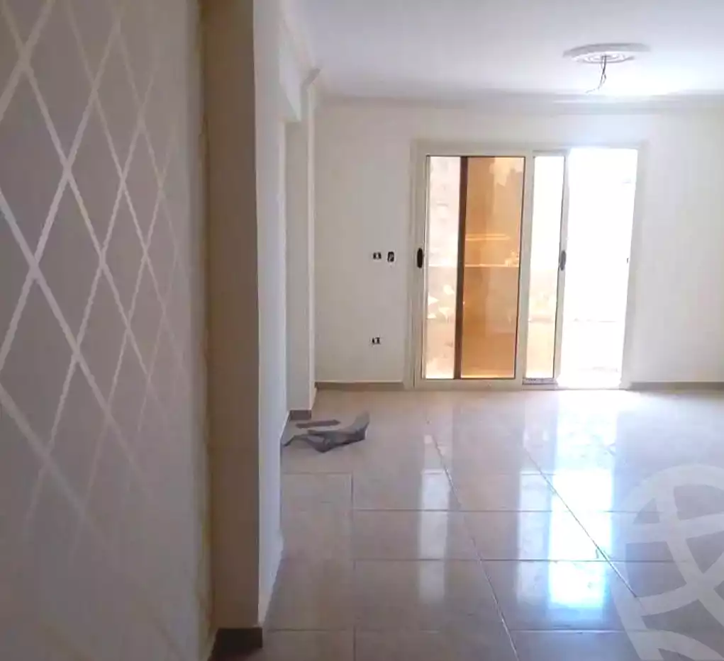 https://aqarmap.com.eg/en/listing/6718244-for-sale-alexandria-lsywf-shamaa