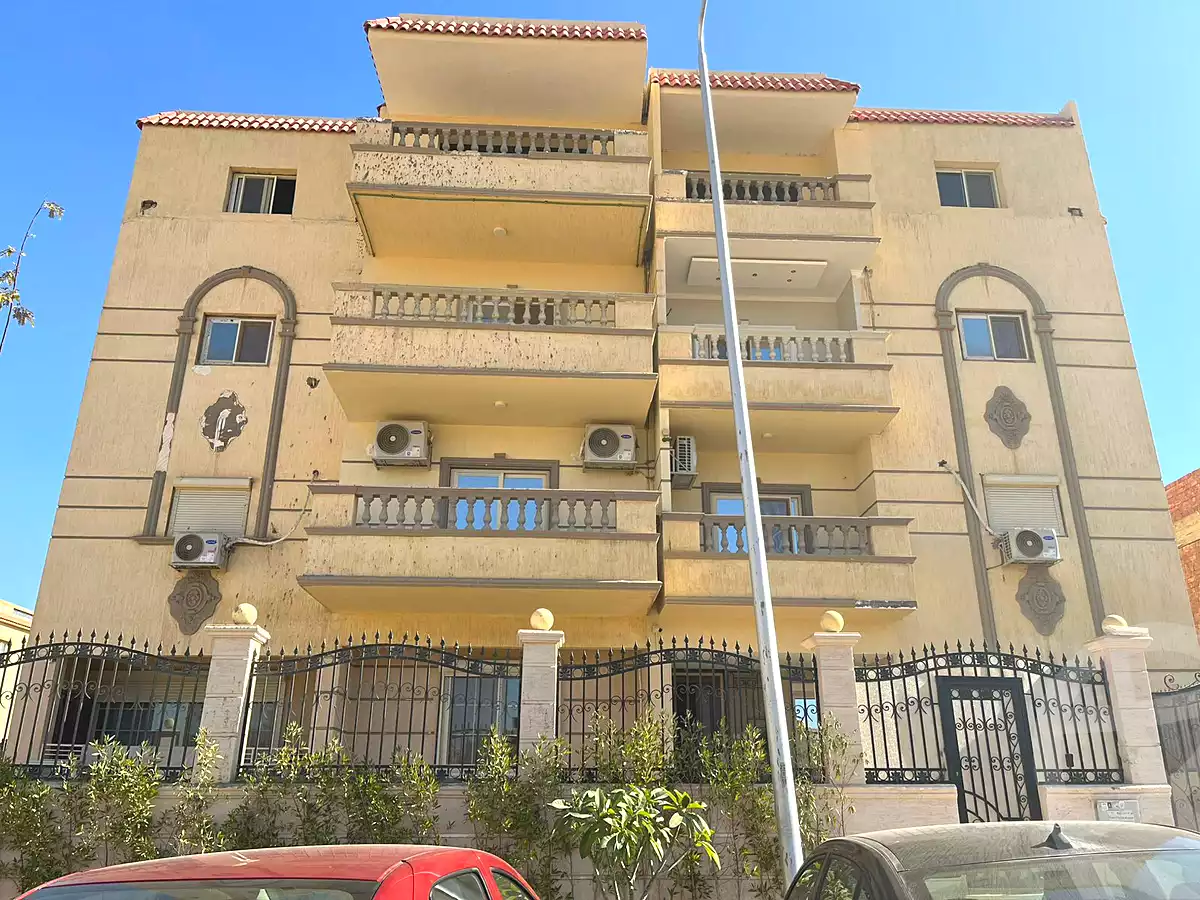https://aqarmap.com.eg/ar/listing/6718599-for-sale-cairo-new-cairo-el-kornfol-el-kornfol-1