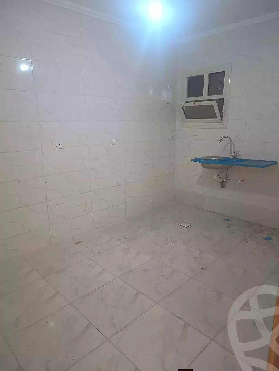 https://aqarmap.com.eg/en/listing/6718939-for-rent-cairo-helwan-helwan-el-sharkeya-khesro-basha-st