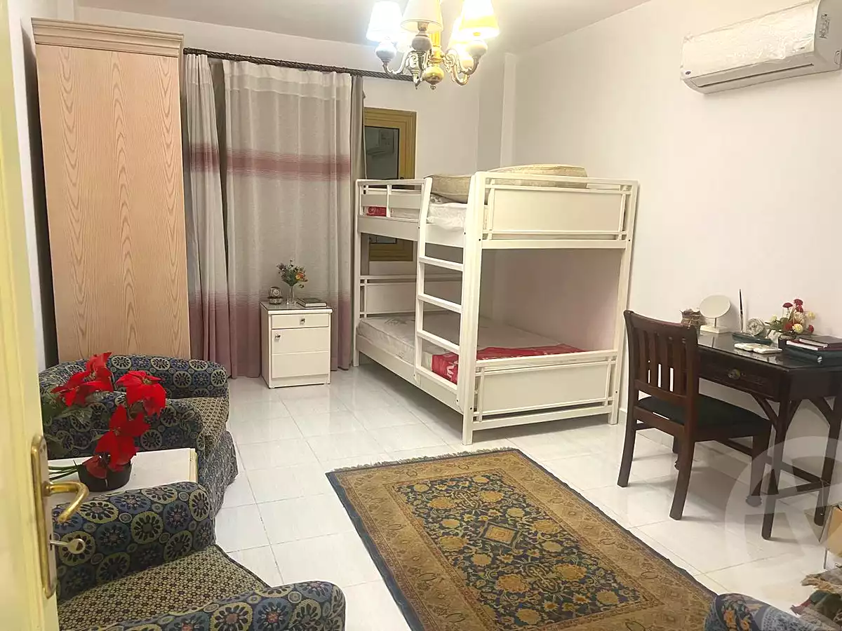 https://aqarmap.com.eg/ar/listing/6719209-for-rent-cairo-new-cairo-lrhb-city-phase-8