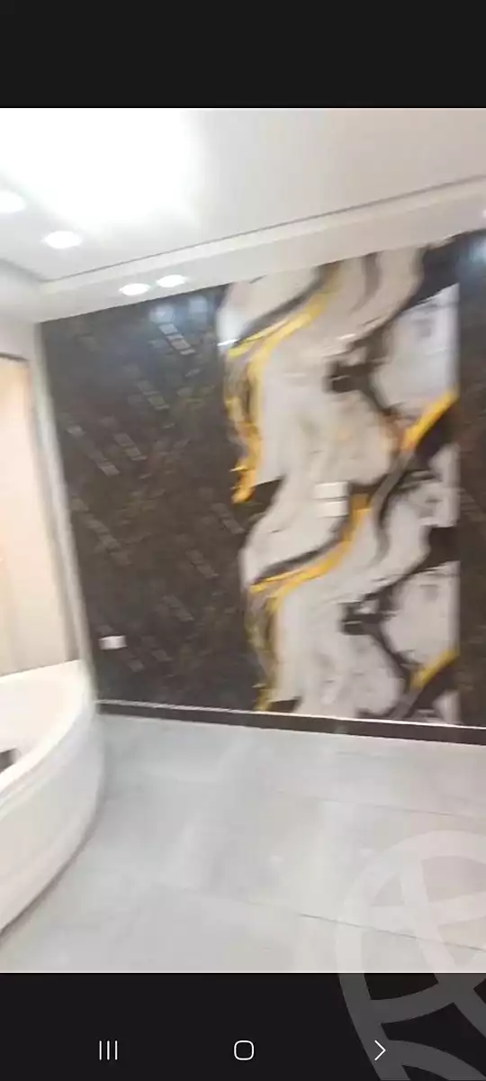 https://aqarmap.com.eg/ar/listing/6719975-for-sale-alexandria-miami-shr-jml-bd-lnsr