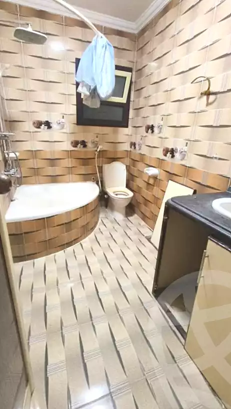 https://aqarmap.com.eg/ar/listing/6720080-for-sale-alexandria-l-jmy-lbytsh-bianchiii-el-bashwat-st