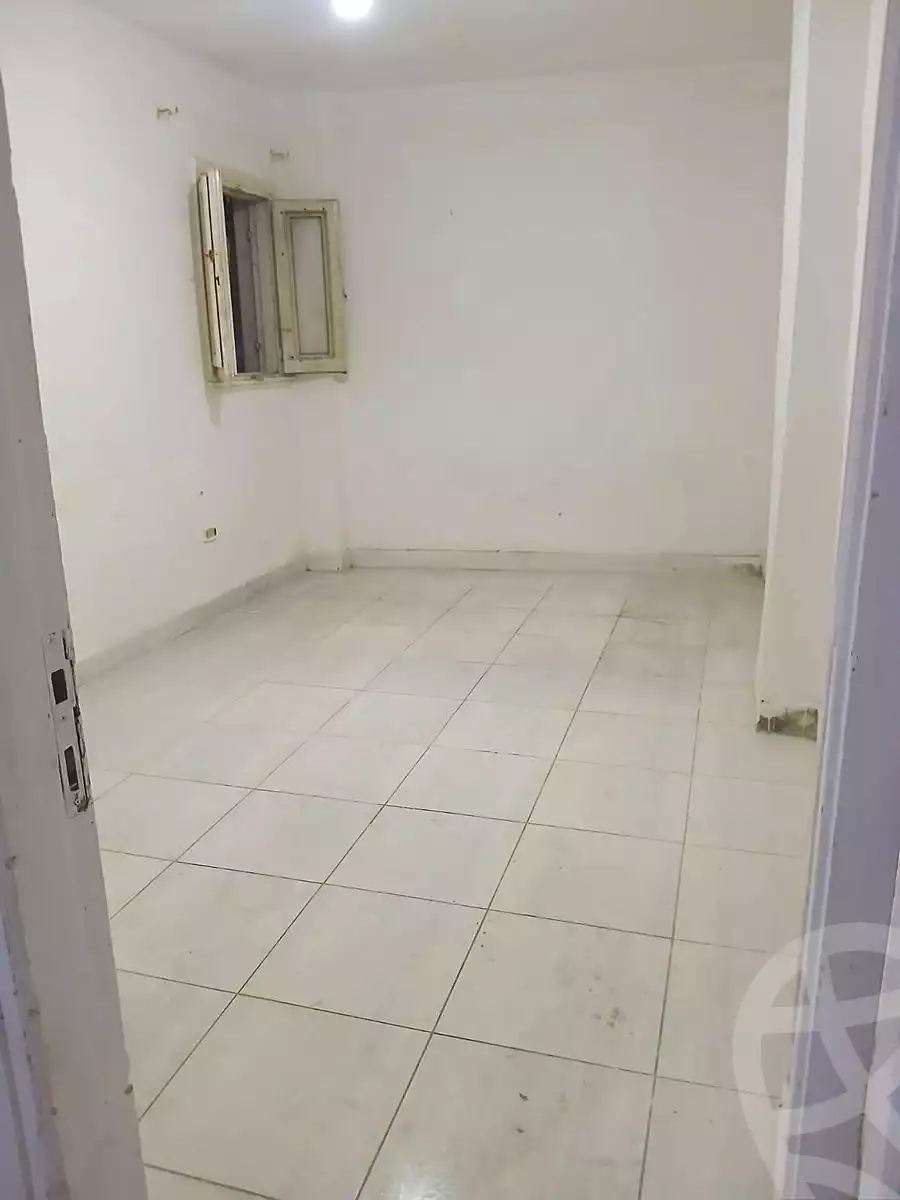 https://aqarmap.com.eg/ar/listing/6720168-for-sale-alexandria-sydy-bshr-sydy-bshr-bhry-shr-khld-bn-lwlyd