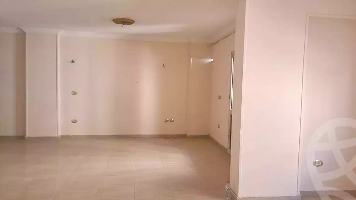 https://aqarmap.com.eg/ar/listing/6721407-for-rent-cairo-nozha-2-el-khamseen-st