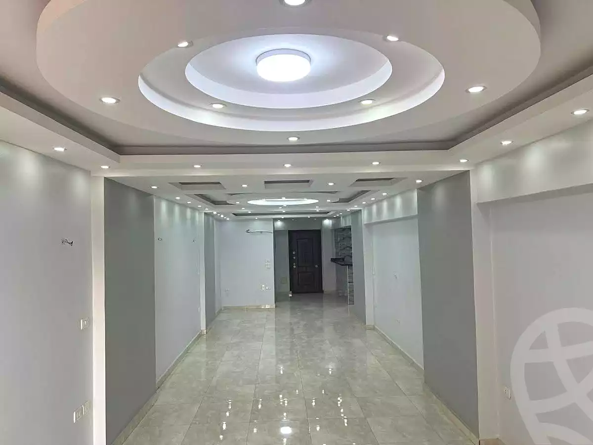 https://aqarmap.com.eg/ar/listing/6721538-for-rent-cairo-helwan-ahmed-enci-st