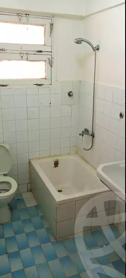https://aqarmap.com.eg/ar/listing/6722901-for-sale-alexandria-sydy-bshr-sydy-bshr-qbly-faisal-city