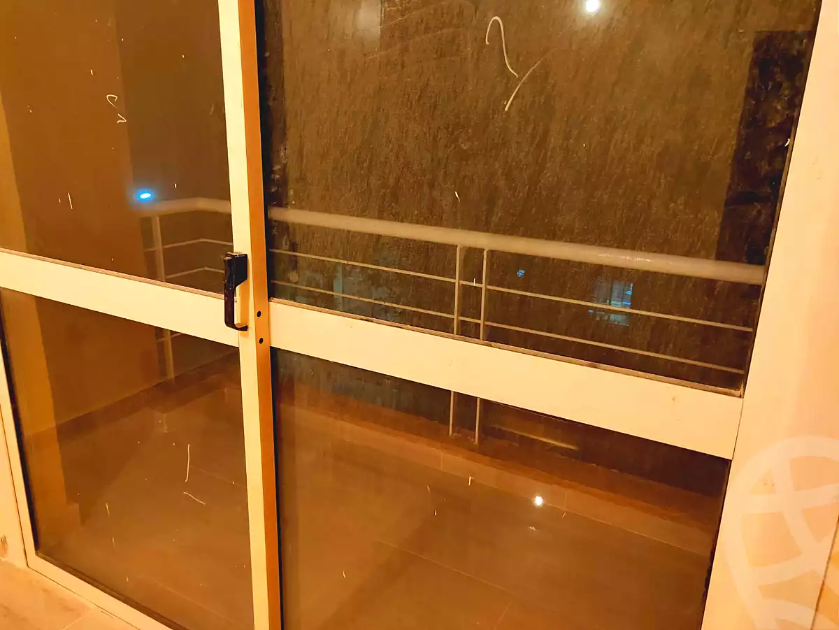 https://aqarmap.com.eg/ar/listing/6722995-for-sale-cairo-6th-of-october-hadaeq-october-kmbwnd-fy-hdyq-ktwbr-djlh-blmz-m-mr-lmrshdy