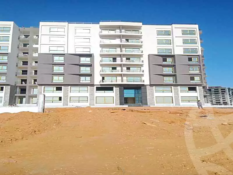 https://aqarmap.com.eg/ar/listing/6723001-for-sale-cairo-new-administrative-capital-r7-green-avenue