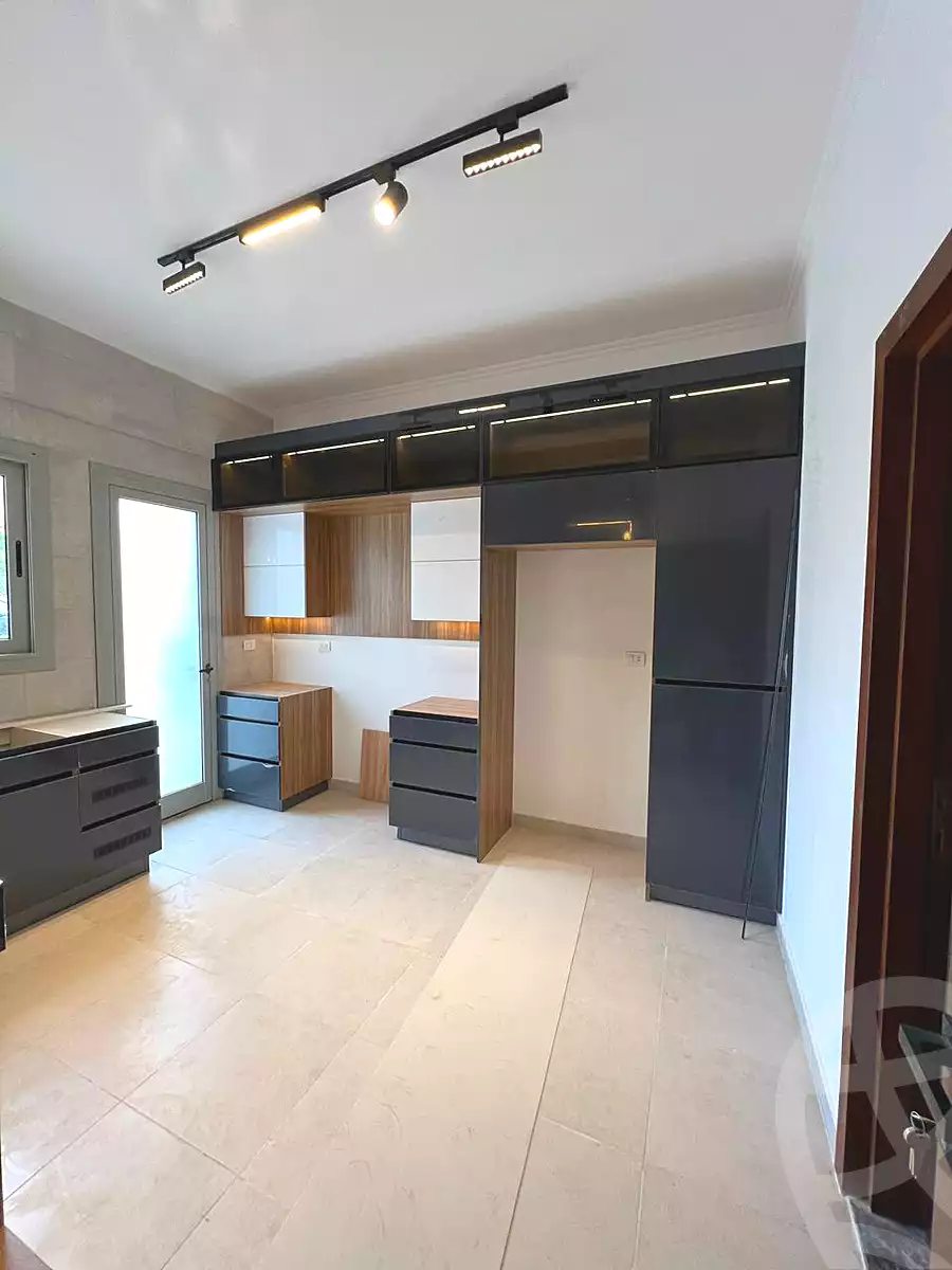https://aqarmap.com.eg/en/listing/6723121-for-sale-cairo-6th-of-october-compounds-palm-parks