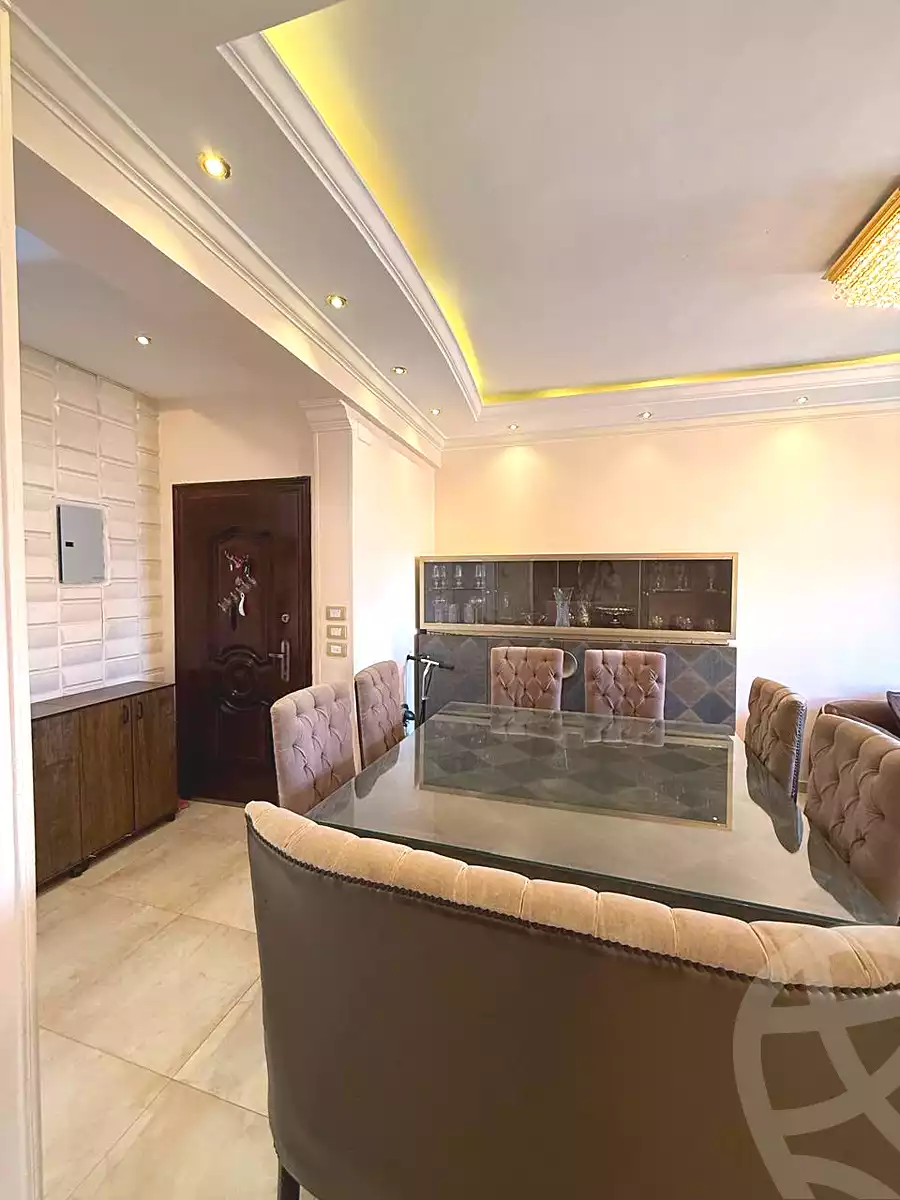 https://aqarmap.com.eg/ar/listing/6723807-for-sale-cairo-el-sheikh-zayed-city-compounds-beverly-hills