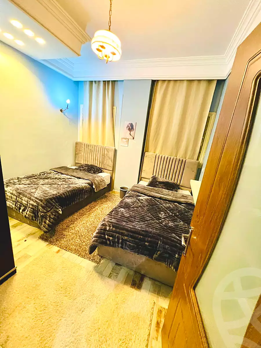 https://aqarmap.com.eg/ar/listing/6723967-for-sale-cairo-el-sheikh-zayed-city-compounds-zayed-heights-compound