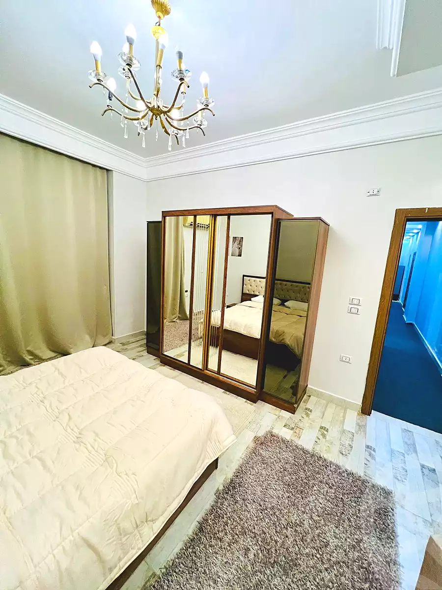 https://aqarmap.com.eg/ar/listing/6723967-for-sale-cairo-el-sheikh-zayed-city-compounds-zayed-heights-compound