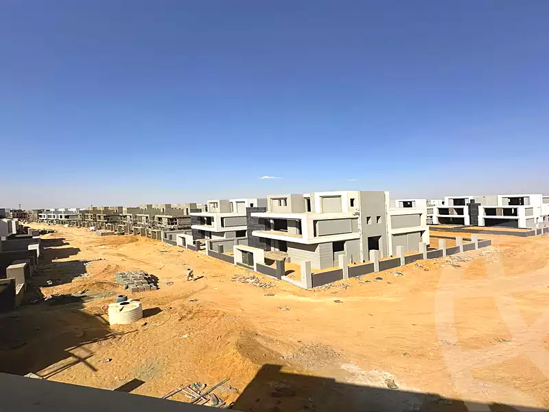 https://aqarmap.com.eg/ar/listing/6724032-for-sale-cairo-new-cairo-compounds-el-patio-town-compound-la-vista