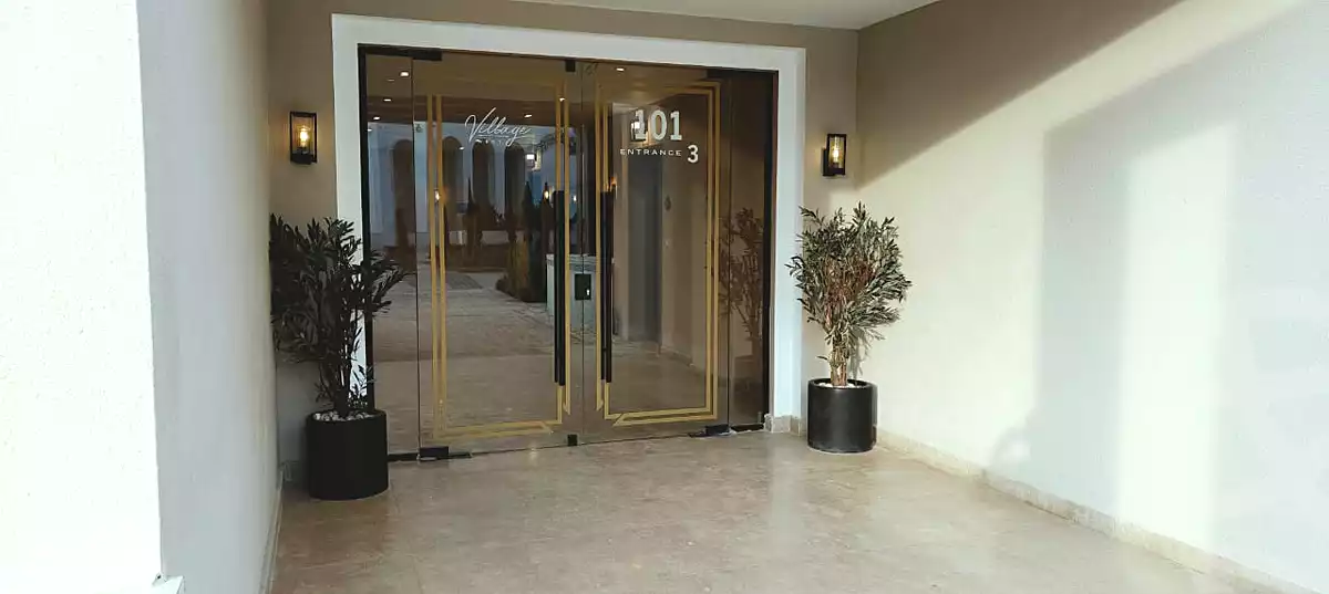 https://aqarmap.com.eg/en/listing/6724258-for-sale-cairo-el-sheikh-zayed-city-compounds-kmbwnd-fyldj-wyst-dr-llttwyr
