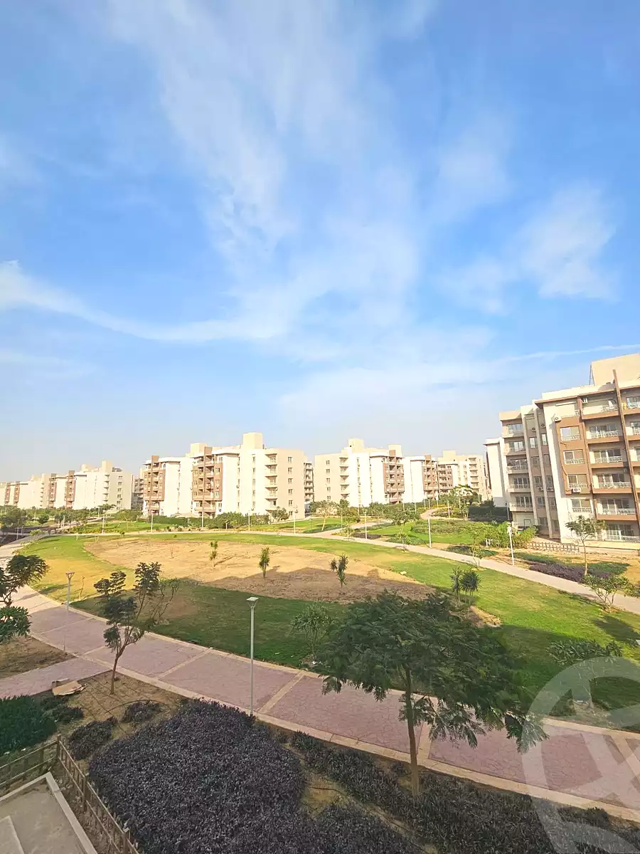 https://aqarmap.com.eg/ar/listing/6724488-for-rent-cairo-el-shorouk-compounds-wesal-city-wesal-residence