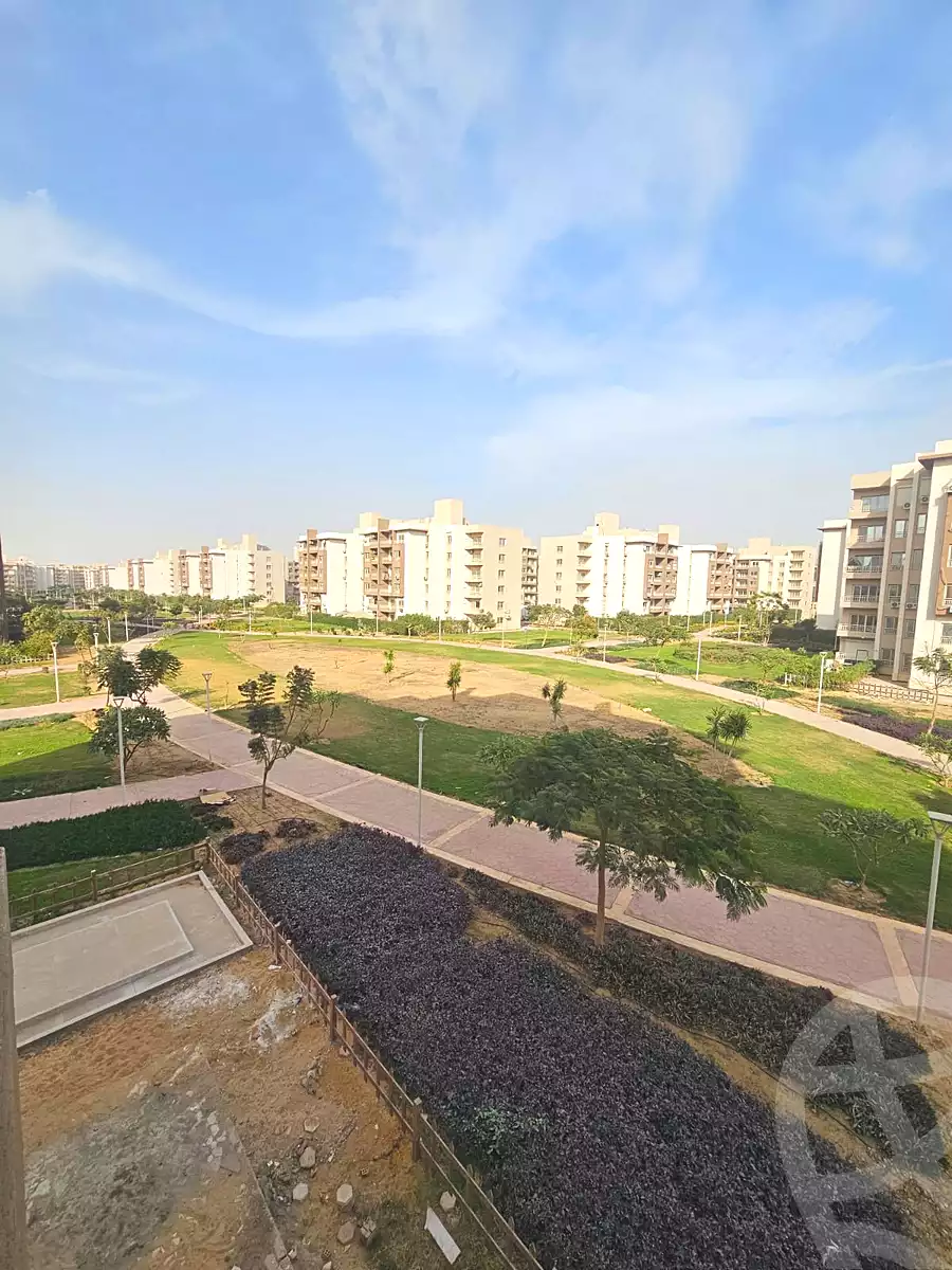 https://aqarmap.com.eg/ar/listing/6724488-for-rent-cairo-el-shorouk-compounds-wesal-city-wesal-residence