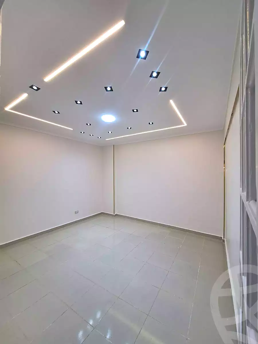 https://aqarmap.com.eg/ar/listing/6724911-for-sale-alexandria-sydy-bshr-sydy-bshr-bhry-shr-mhmwd-l-yswy