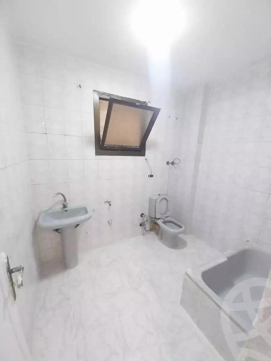 https://aqarmap.com.eg/ar/listing/6724957-for-sale-alexandria-l-jmy-shataa-el-nakheel