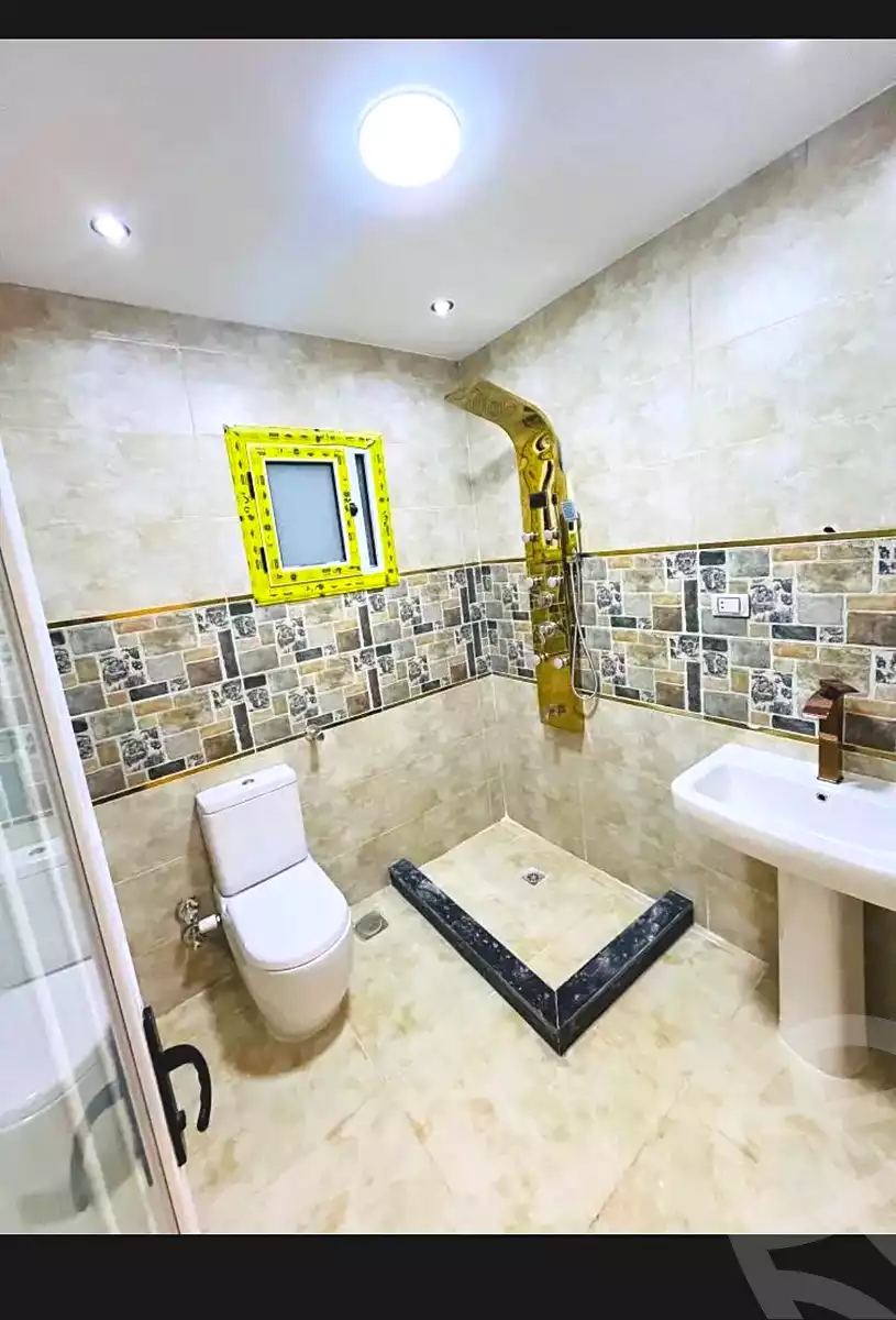 https://aqarmap.com.eg/en/listing/6725006-for-sale-alexandria-l-jmy-lbytsh-street-8