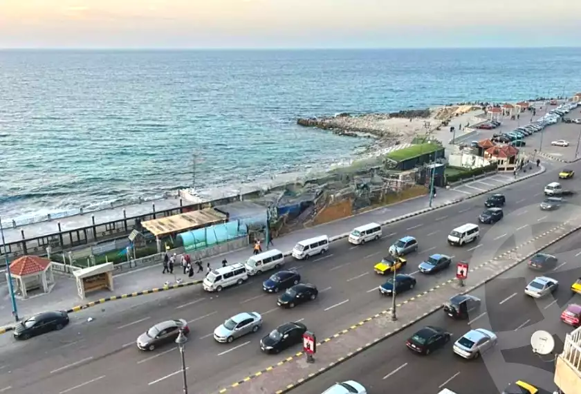https://aqarmap.com.eg/ar/listing/6725106-for-rent-alexandria-camp-cesar-el-gaish-rd
