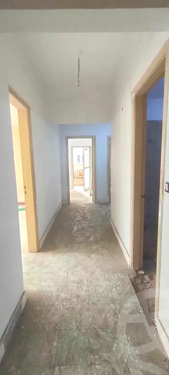 https://aqarmap.com.eg/ar/listing/6725120-for-sale-alexandria-miami-farook-abd-al-wahab-st