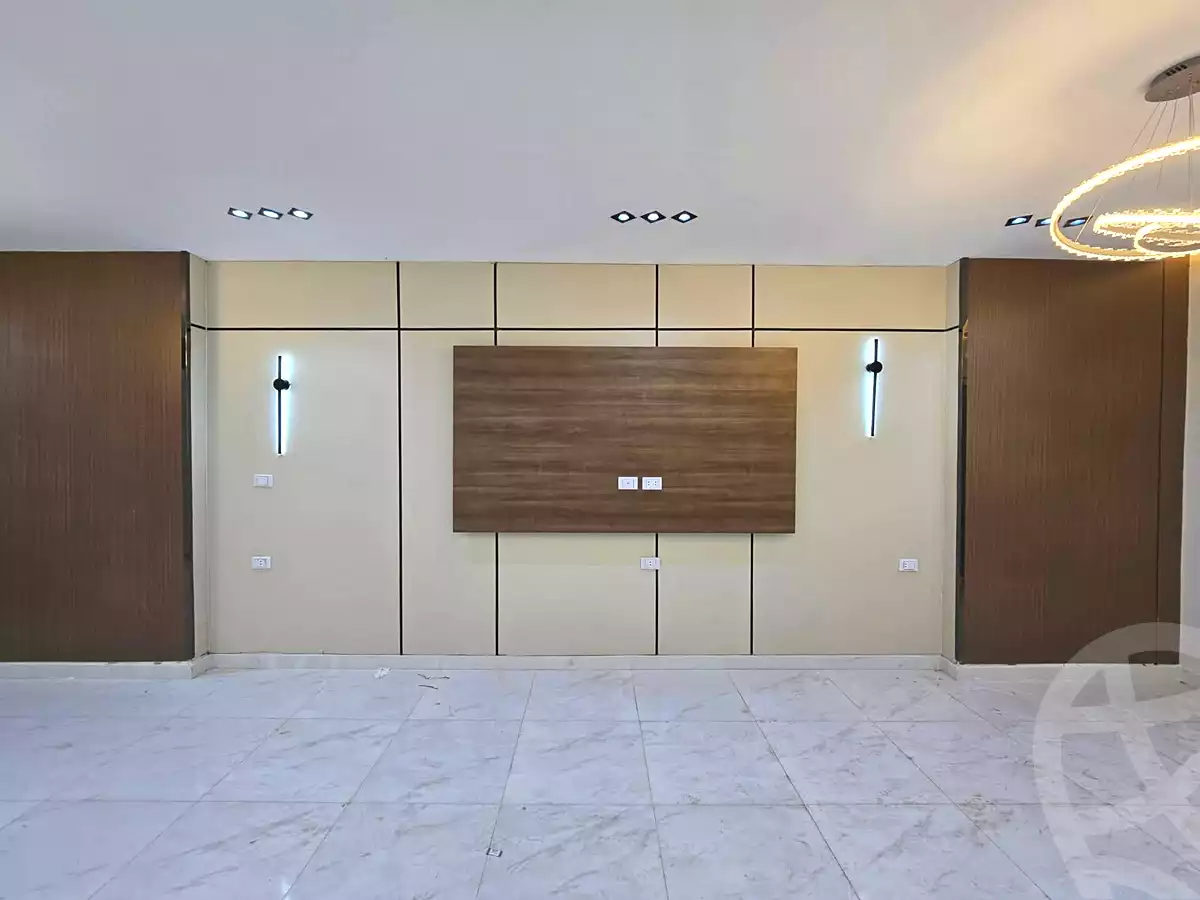 https://aqarmap.com.eg/en/listing/6725160-for-sale-cairo-el-haram-el-lebeny-el-magzar-el-aly-st