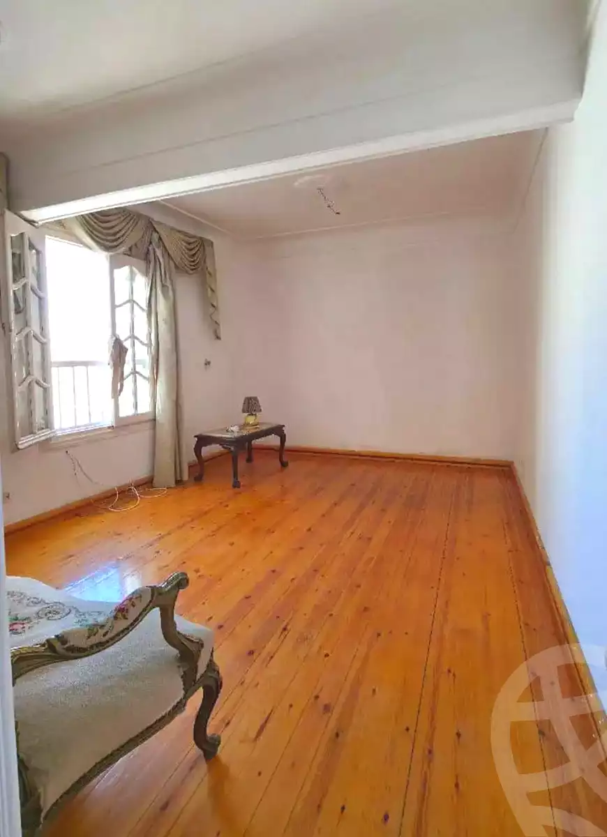 https://aqarmap.com.eg/ar/listing/6725376-for-sale-alexandria-ganaklis