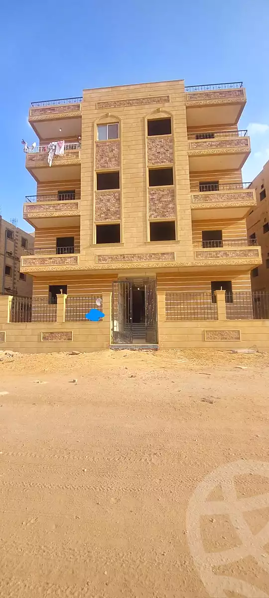 https://aqarmap.com.eg/en/listing/6726030-for-sale-cairo-badr-city-hai-el-ashgar-featured-neighborhood-bait-el-watan